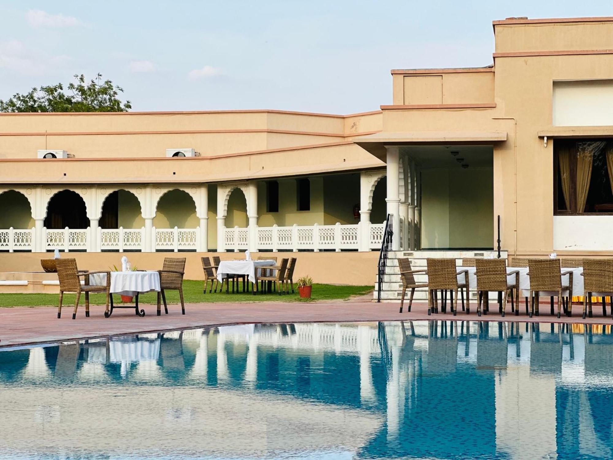 Heritage Resort Bikaner Exteriör bild